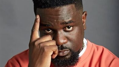 Sarkodie Ft Oxlade – Overload 2 (Prod. By MOG Beatz)