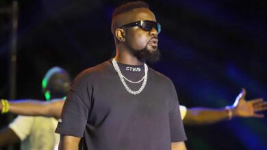 King Sarkodie Performs 'Brown Paper Bag' at Black Love Virtual Concert