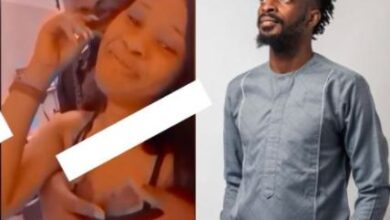 Singer 9ice Seen Pressing Lady's Breasts Like Keyboard - Video