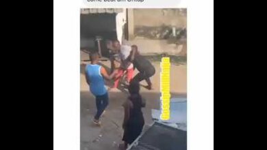 Wife's Lover Beats Up Husband After Sleeping With Her - Video