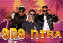 Akatakyie Ft Strongman – Odo Ntra