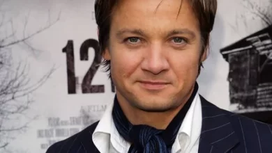 Jeremy Renner Age, Biography, Net Worth & Injury